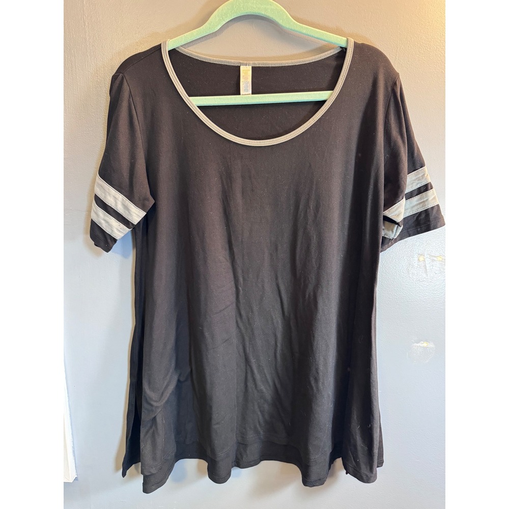 LuLaRoe Womens Black Grey Varsity Stripe Short Sleeve Scoop Neck Top Small